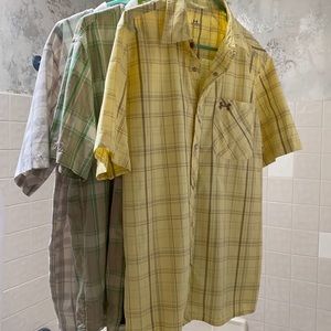 Under Armour Large Shirt Bundle